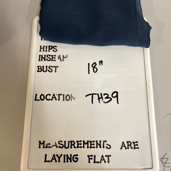 Cami NYC The High Top Cami Tank Top Size M Navy Blue Silk Cross Back Sheer Panel - Picture 8 of 8